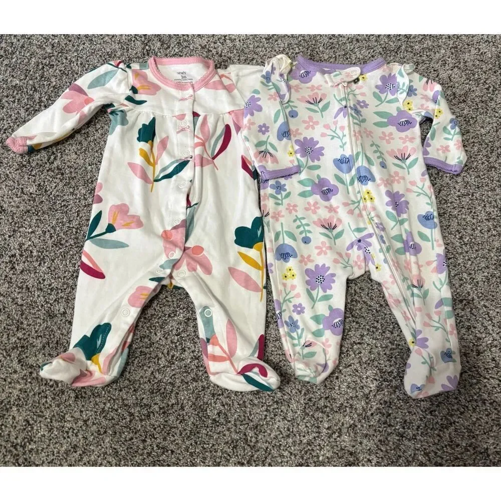 Carter’s Baby Girl Sleepers 3M
